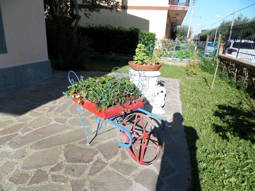 B&B Villino Lory Marino Exterior photo